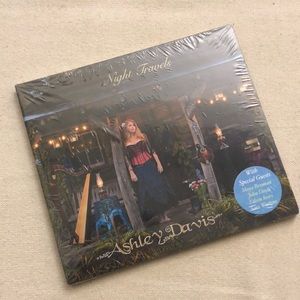 🍀 4/$15! NWT! Ashley Davis Night Travels CD